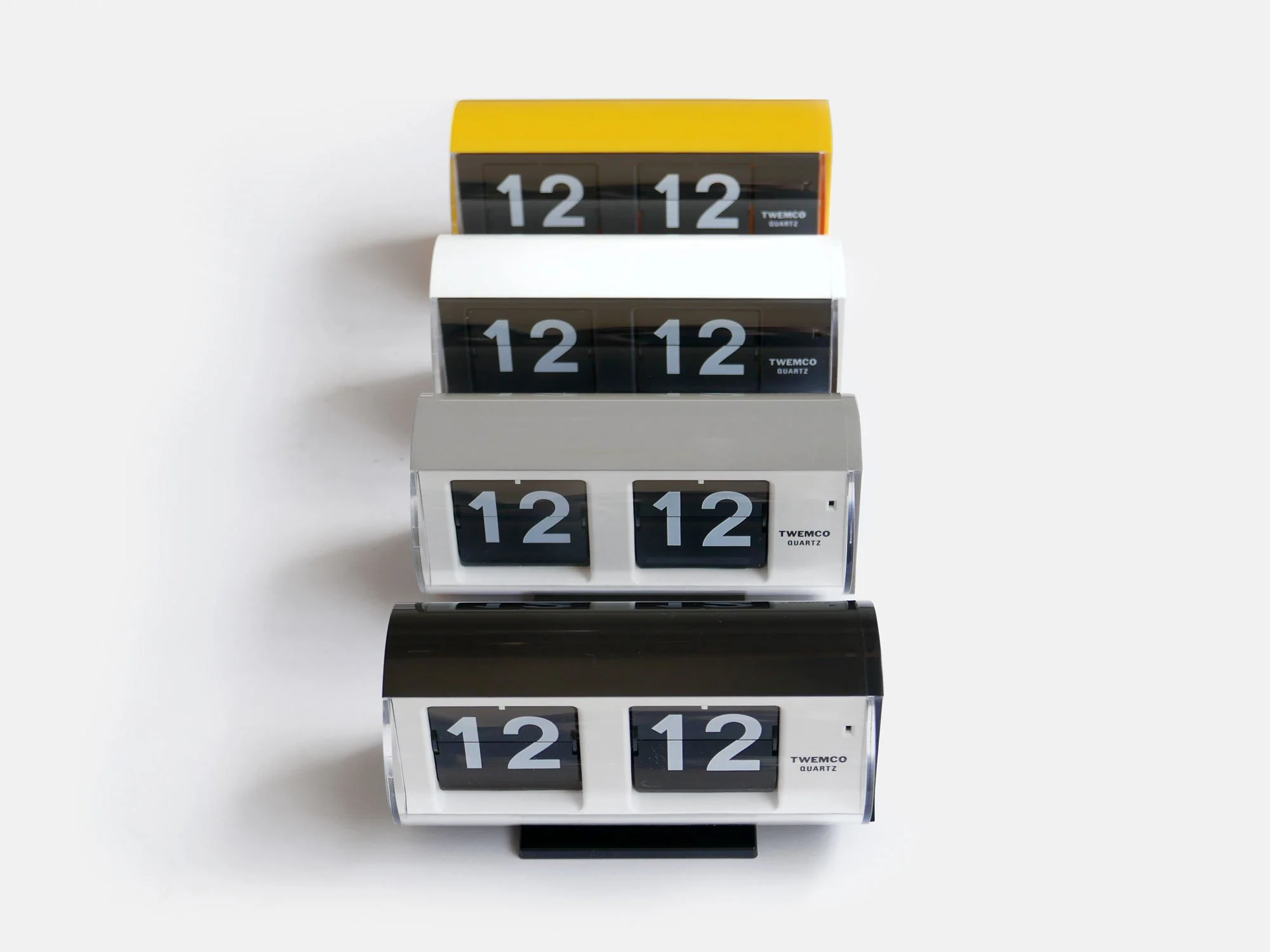 Cylinder Flip Clock - Image 3