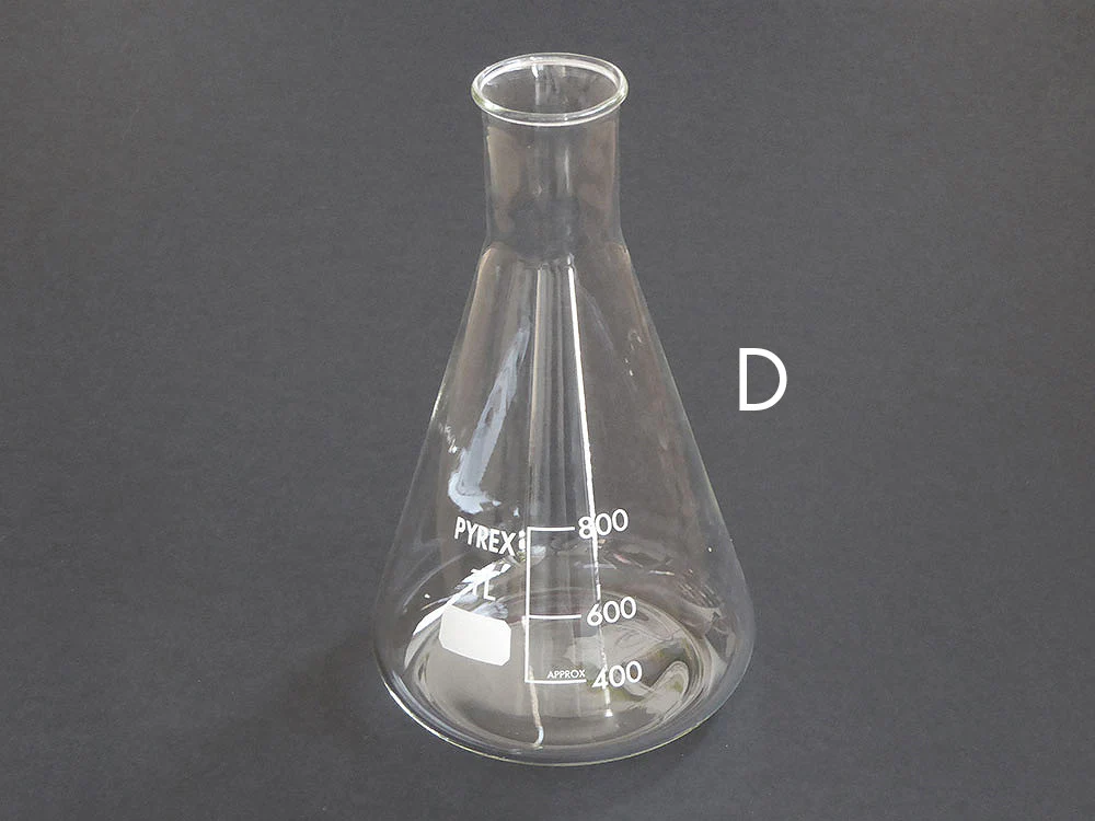Laboratory Beaker - Image 4